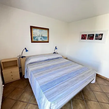 Appartement Bilo Domenella Con Ampia Corte E Posto Auto *
