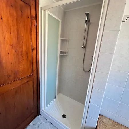 Appartement Bilo Domenella Con Ampia Corte E Posto Auto
